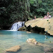 Crystal Pools Gordens Bay