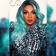 Chi Chi Devayne