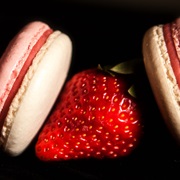 Raspberry Ripple Macaron