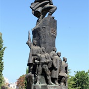 Independence Monument