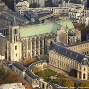 La Nécropole De La Basilique Saint-Denis, France