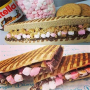 Nutella Marshmallow Toastie