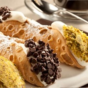 Eat a Cannoli in Italy