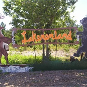 Lakenland Sculpture Park, Marquette