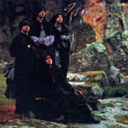 Golpes Bajos - A Santa Compaña