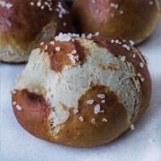 Laugenbrötchen