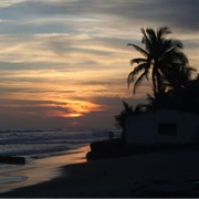 Tesoro Beach, El Salvador
