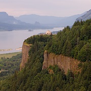 Crown Point State Scenic Corridor, Oregon