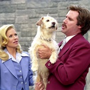 Anchorman: The Legend of Ron Burgundy (2004)