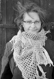 Eivätkä He Koskaan Hymyilleet (Hanna Hauru)