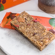 Apple Cinnamon Oat Bar