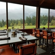 Cascade Dining Room (Stevenson, Washington)
