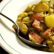 Hutsepot Van Spruitjes En Rookworst