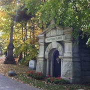 Mount Pleasant Cemetery, Toronto