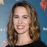 Christy Carlson Romano