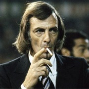 Cesar Luis Menotti