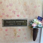 Visit Marilyn Monroe's Grave