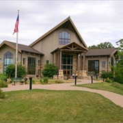 Missouri River Basin Lewis and Clark Interpretive Trail and Visitor Center