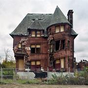 The Fabulous Ruins of Detroit