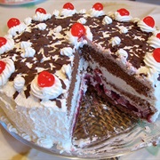 Schwarzwälder Kirschtorte (Cherry Cake)