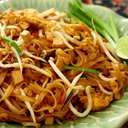 Phat Mi Khorat / Pad Mee Korat