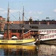 Boston Tea Party Ships &amp; Museum