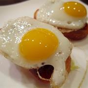 Cojonudos (Quail Eggs)