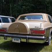 Lincoln Versailles