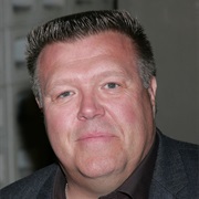 Joel McKinnon Miller