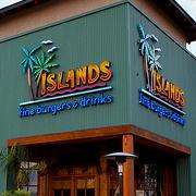 Islands Fine Burgers &amp; Drinks