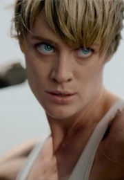 Grace Harper in "Terminator: Dark Fate" (2019)