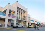 Giant Grocers