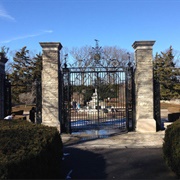 Martimas' Grave, Burlington, Ontario