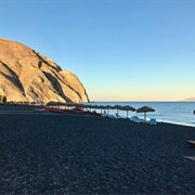 Black Sand Perissa Beach