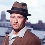 J.H. Brodie (Max Perlich)