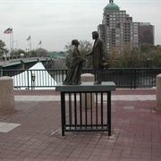 Lincoln Financial Sculpture Walk