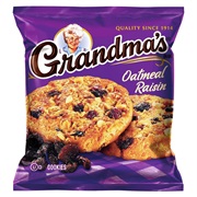 Grandma&#39;s Oatmeal Raisin Cookies