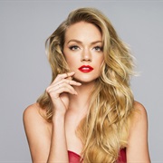 Lindsay Ellingson
