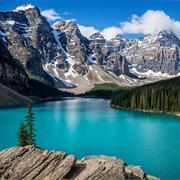 Moraine Lake, Alberta, Canada