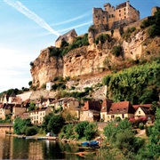 Visit the Prehistoric Sites of Les Eyzies, Dordogne.