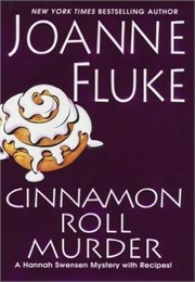 Cinnamon Roll Murder (Joanne Fluke)