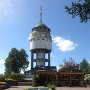 Naisvuori Water Tower