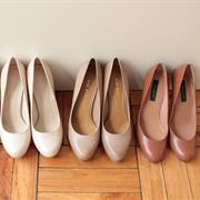 Nude Pumps