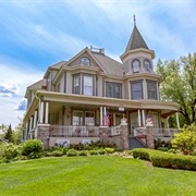 The Cherry Street Inn From Groundhog Day