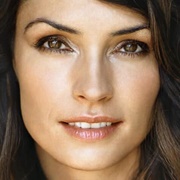 Famke Janssen