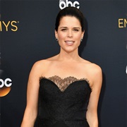 Neve Campbell