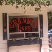 Granny's Café (Port Angeles, Washington)