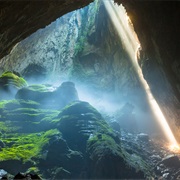 Hang Son Doong, Vietnam