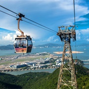 Ngong Ping 360 昂平360 (Cable Car)