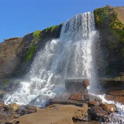 Alamere Falls, California